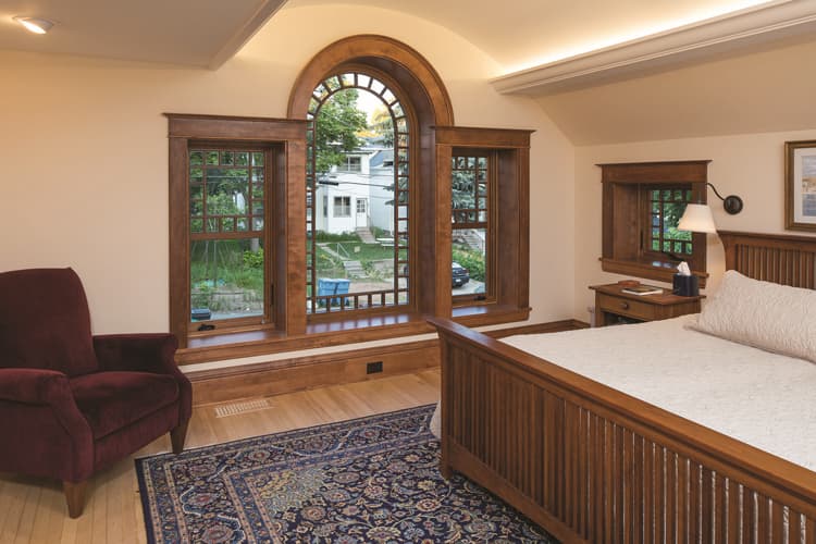 wooden-frame-window-arc